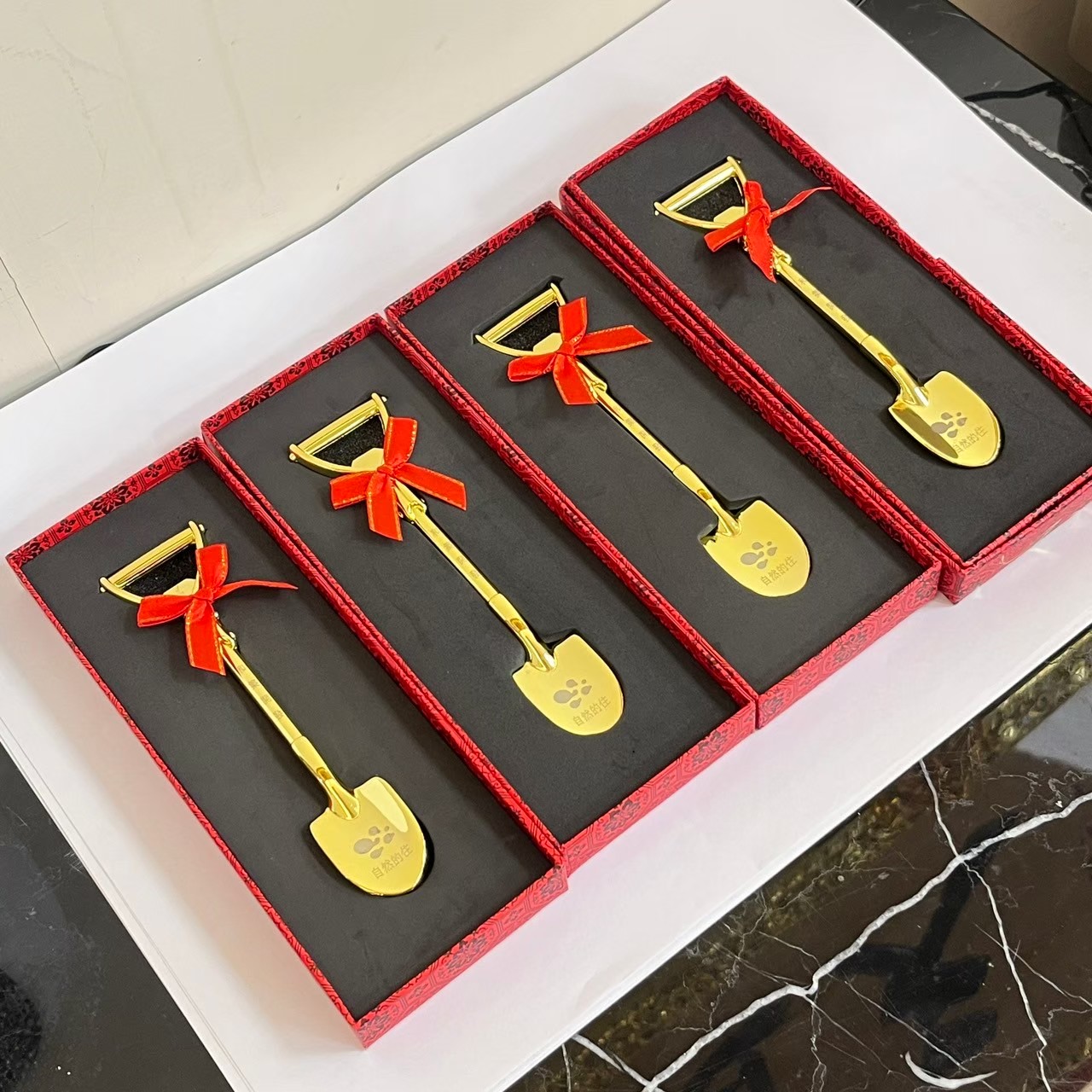 金鏟子客製禮品實例 -和築開發開工禮