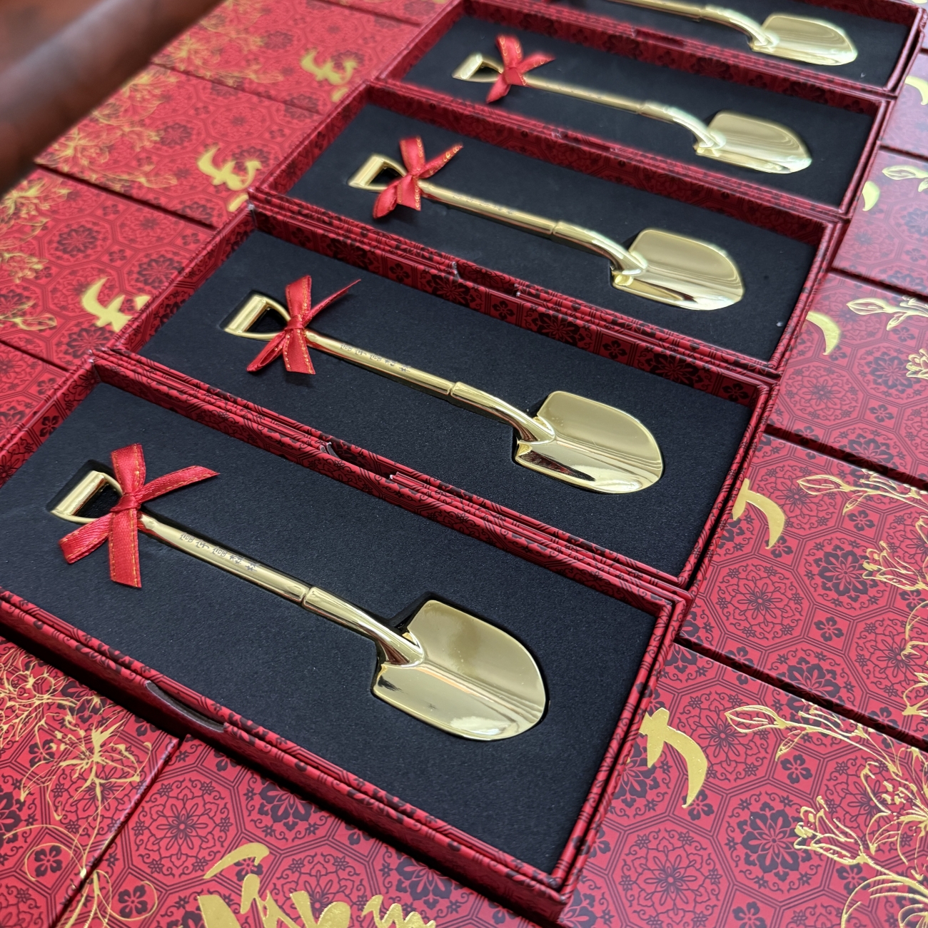 小金鏟子開工禮－富宇建設 富森林建案客製刻字+緞帶